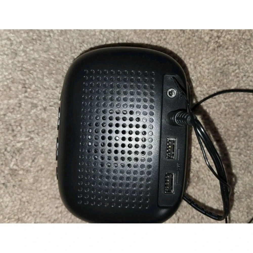 Capello Alarm Clock with AM/FM Radio Digital Black, No Box Radio &‎ Clock works